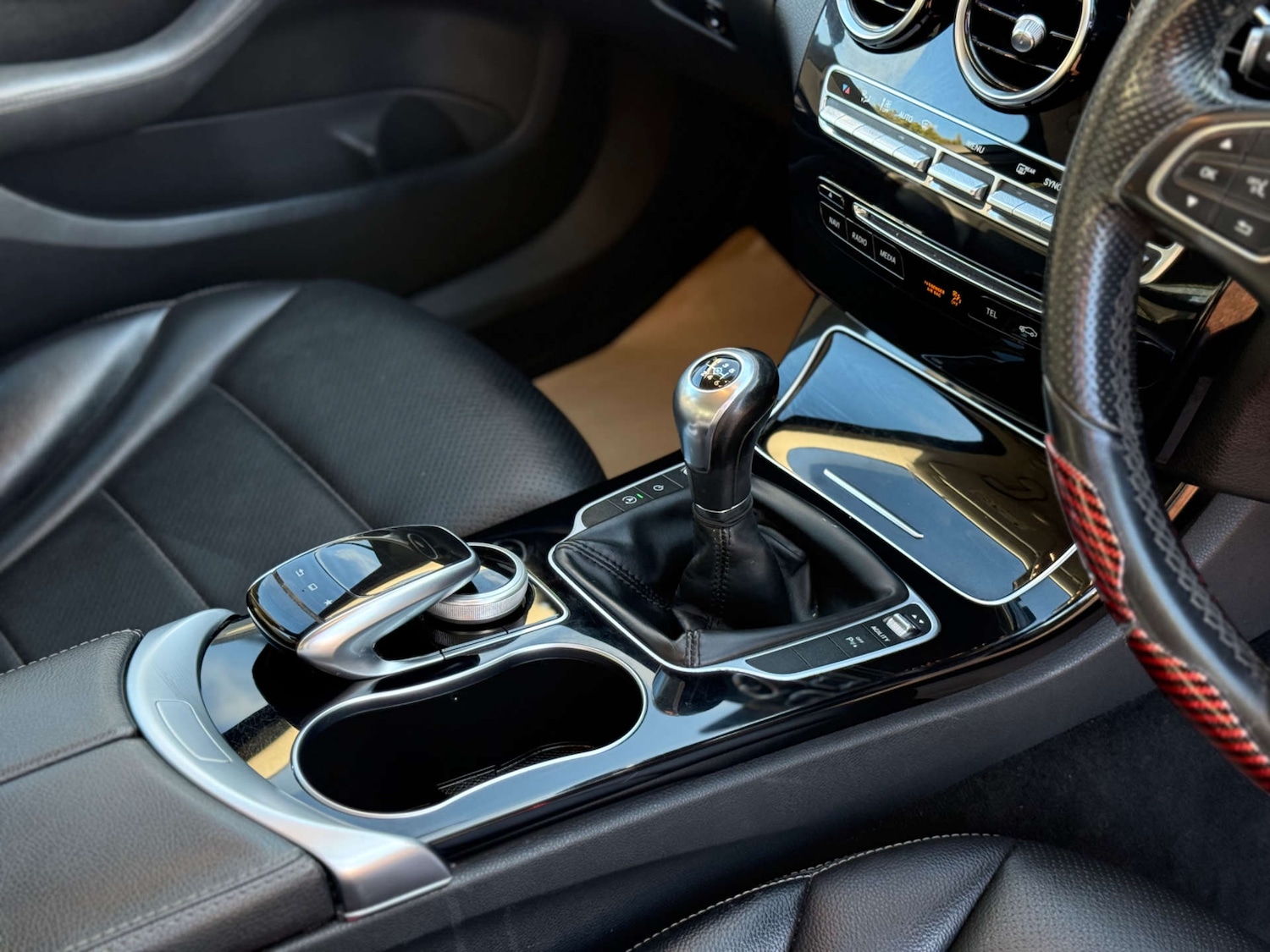 Used Mercedes-Benz C Class 2015 for sale - 77148692: Photo 22