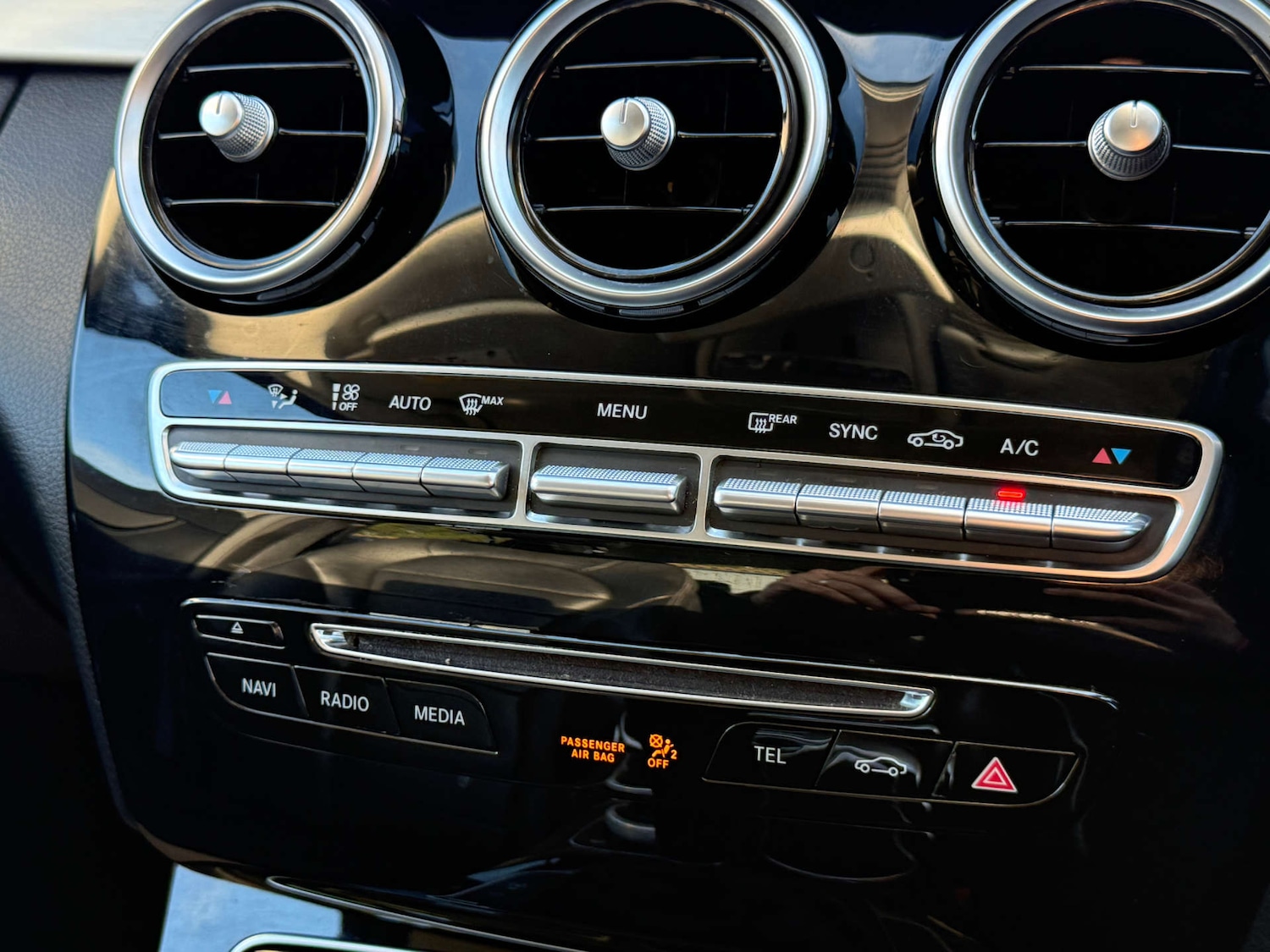 Used Mercedes-Benz C Class 2015 for sale - 77148692: Photo 30