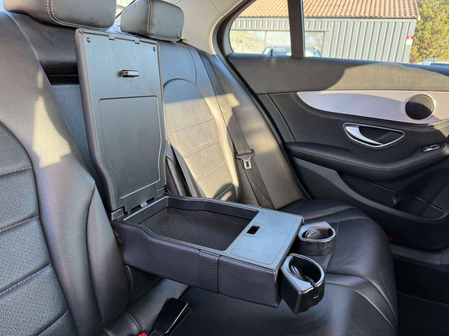 Used Mercedes-Benz C Class 2015 for sale - 77148692: Photo 36