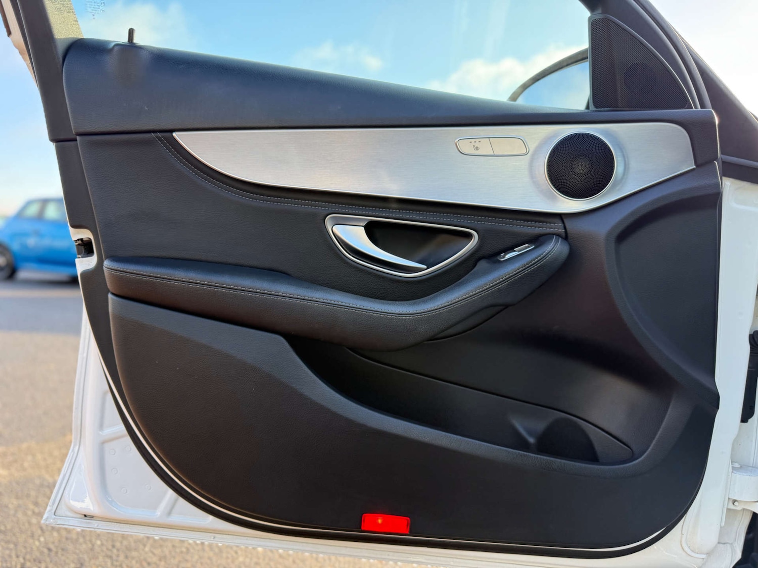 Used Mercedes-Benz C Class 2015 for sale - 77148692: Photo 38