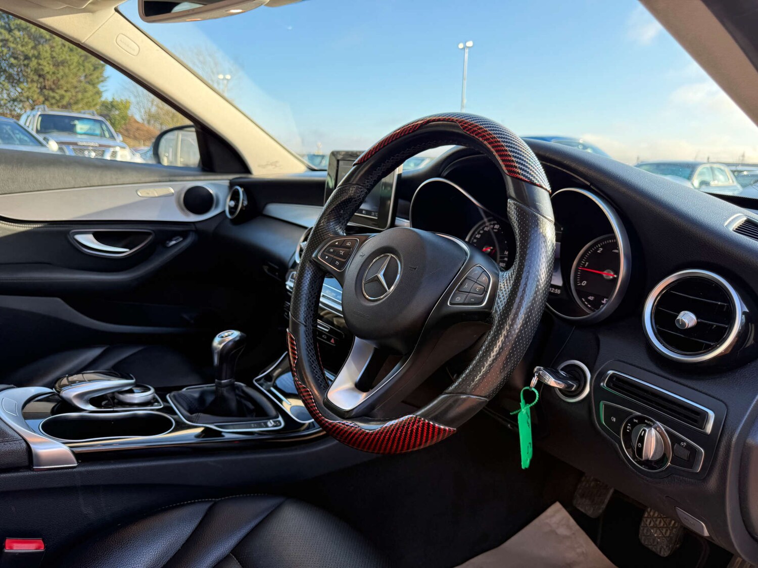 Used Mercedes-Benz C Class 2015 for sale - 77148692: Photo 58