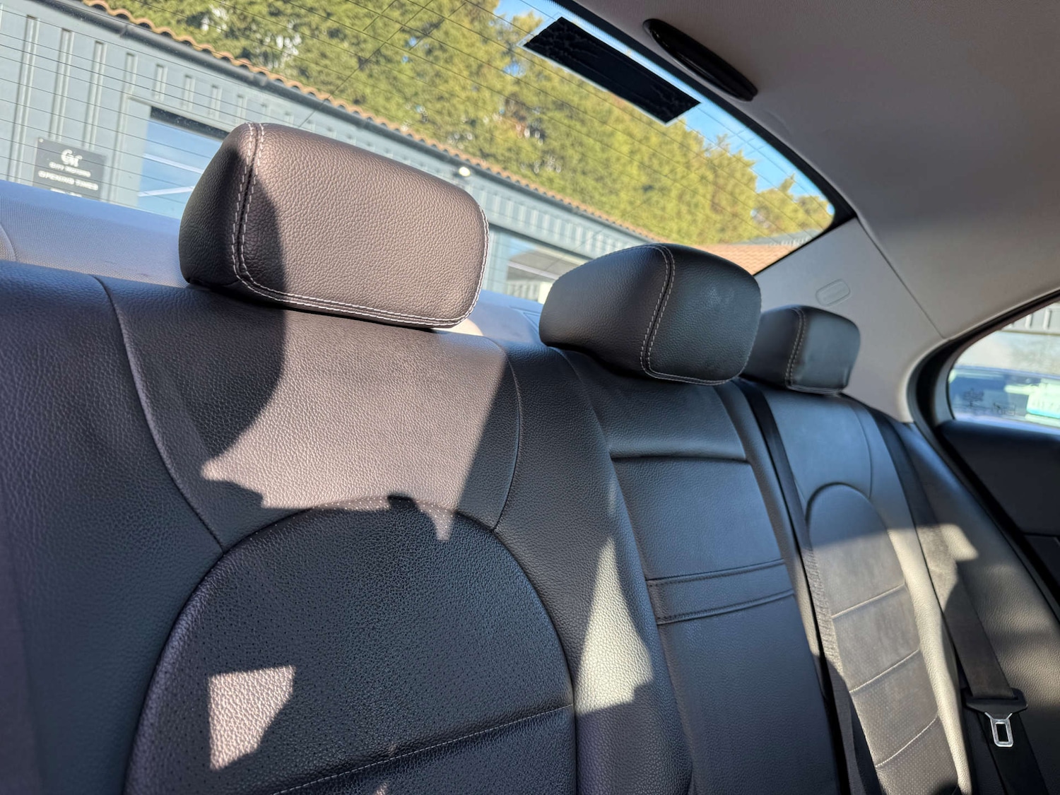 Used Mercedes-Benz C Class 2015 for sale - 77148692: Photo 83