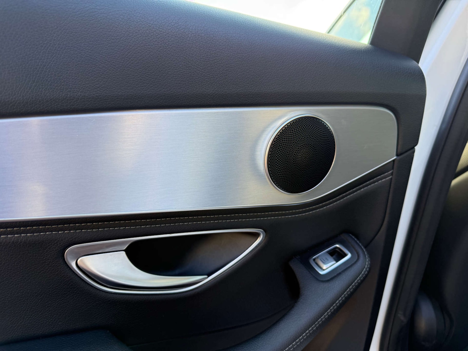 Used Mercedes-Benz C Class 2015 for sale - 77148692: Photo 87