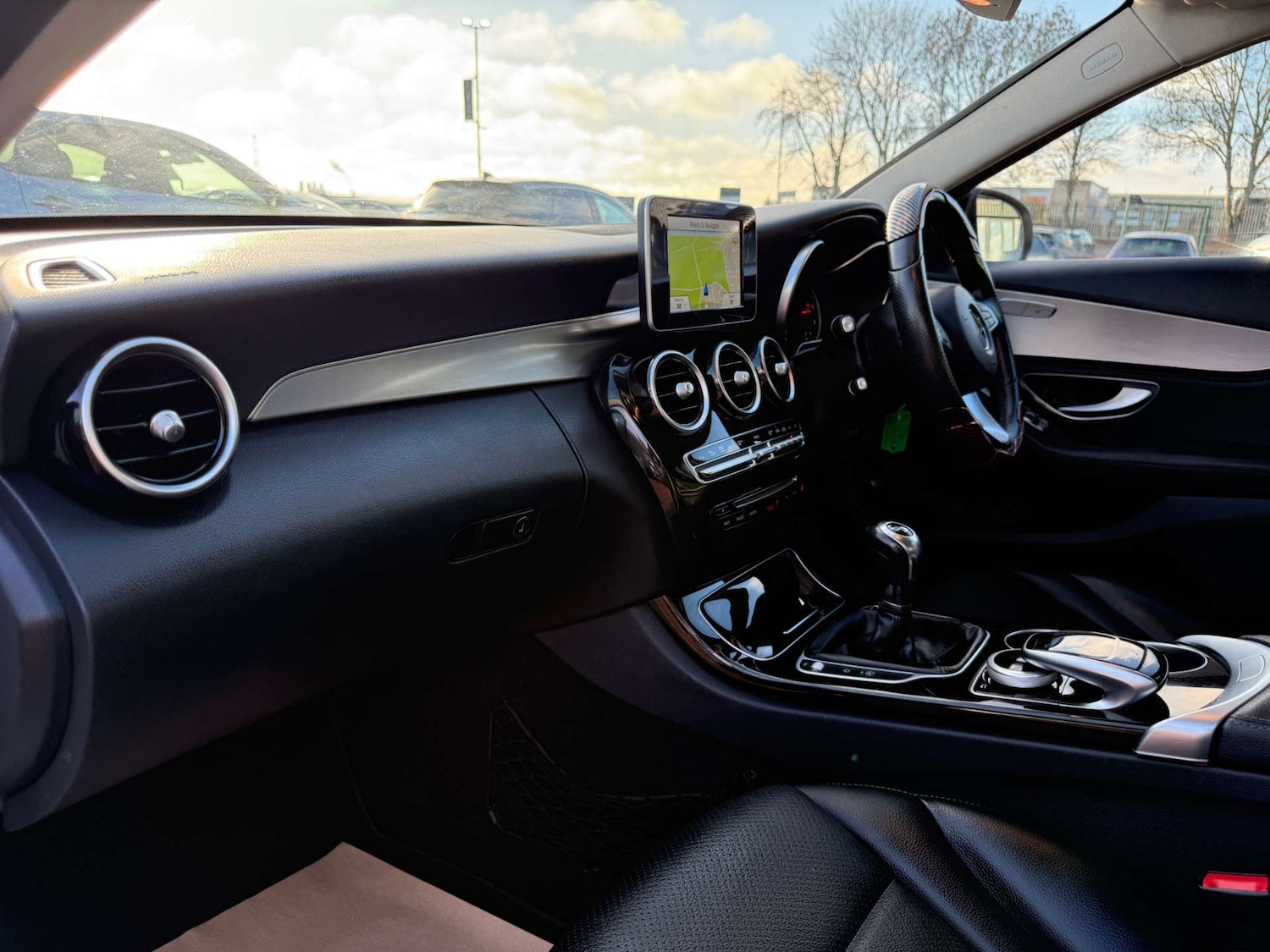 Used Mercedes-Benz C Class 2015 for sale - 77148692: Photo 89