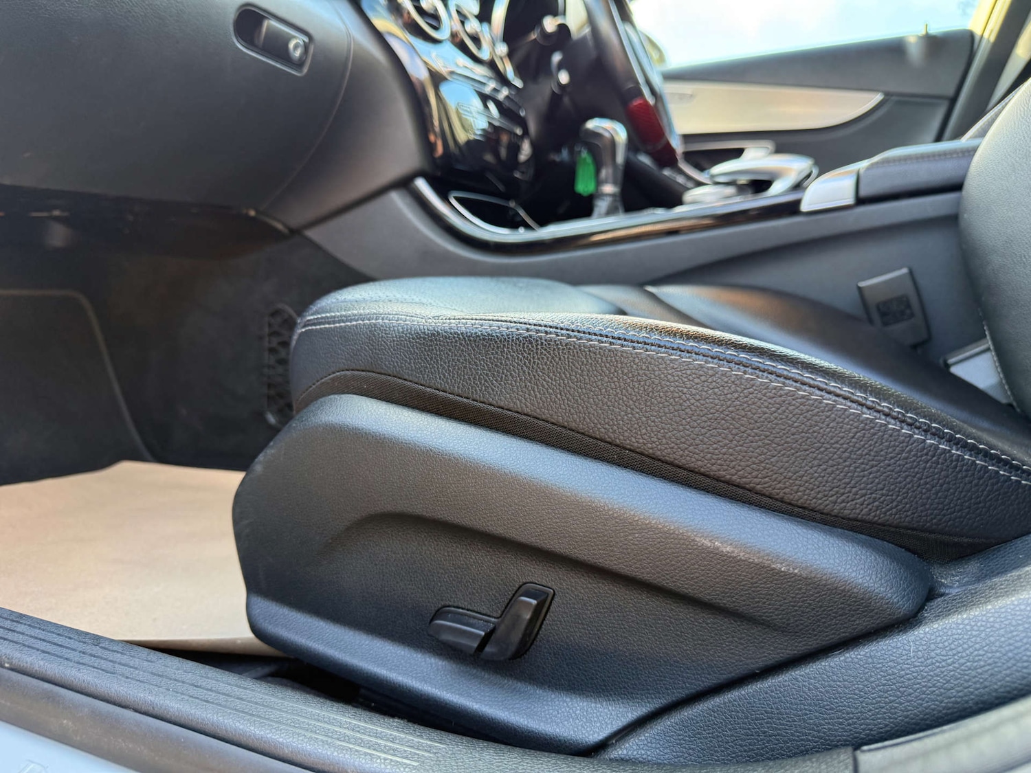 Used Mercedes-Benz C Class 2015 for sale - 77148692: Photo 91