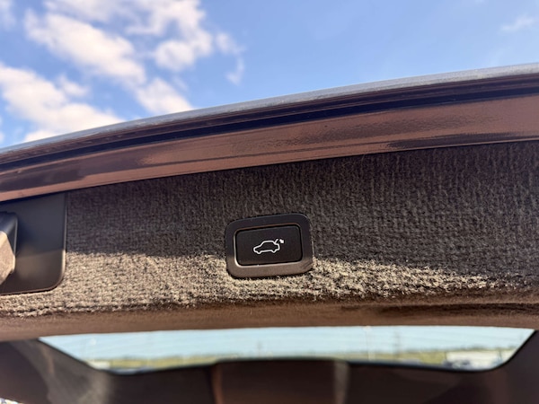 Used Volvo V70 2016 for sale - 74941997: Photo 15