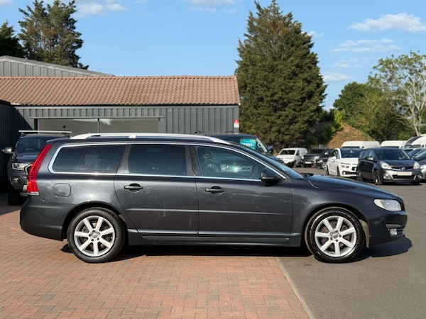 Used Volvo V70 2016 for sale - 74941997: Photo 5