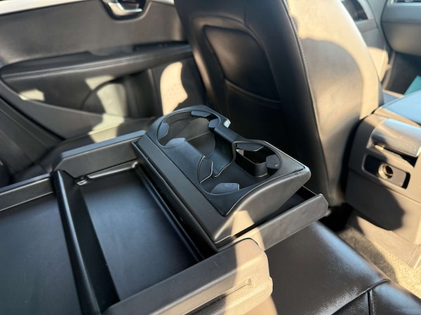 Used Volvo V70 2016 for sale - 74941997: Photo 75