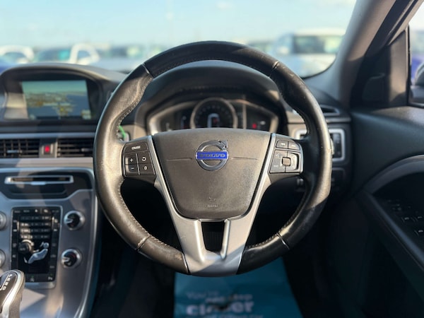 Used Volvo V70 2016 for sale - 74941997: Photo 76