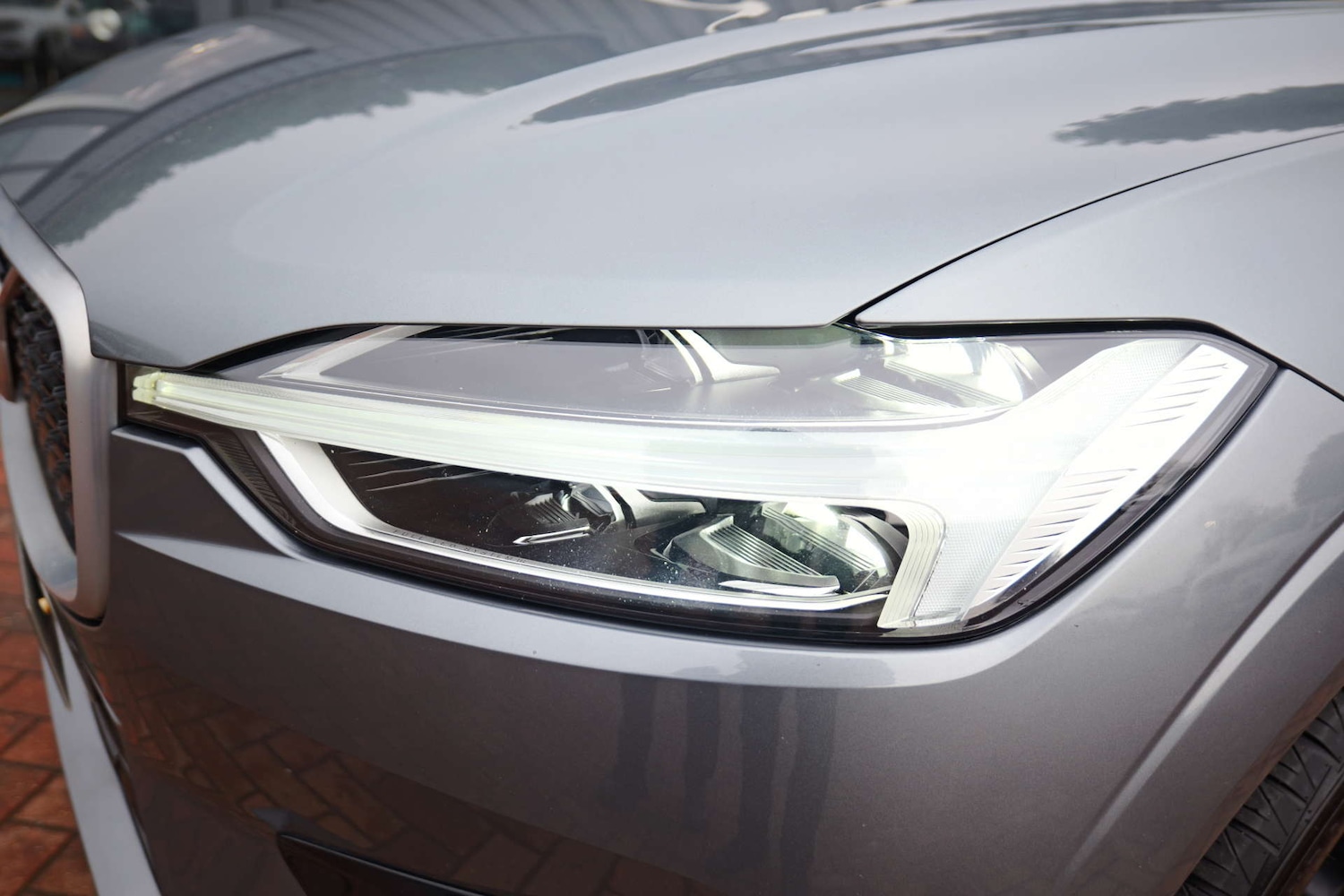 Used Volvo XC60 2018 for sale - 76505138: Photo 11