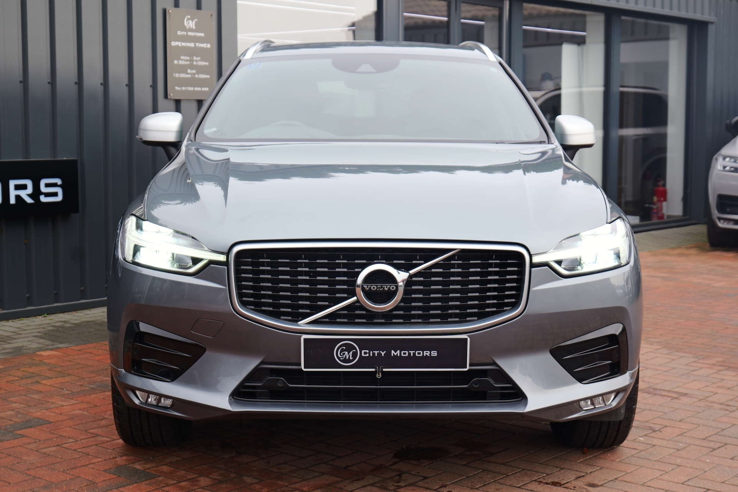 Used Volvo XC60 2018 for sale - 76505138: Photo 3