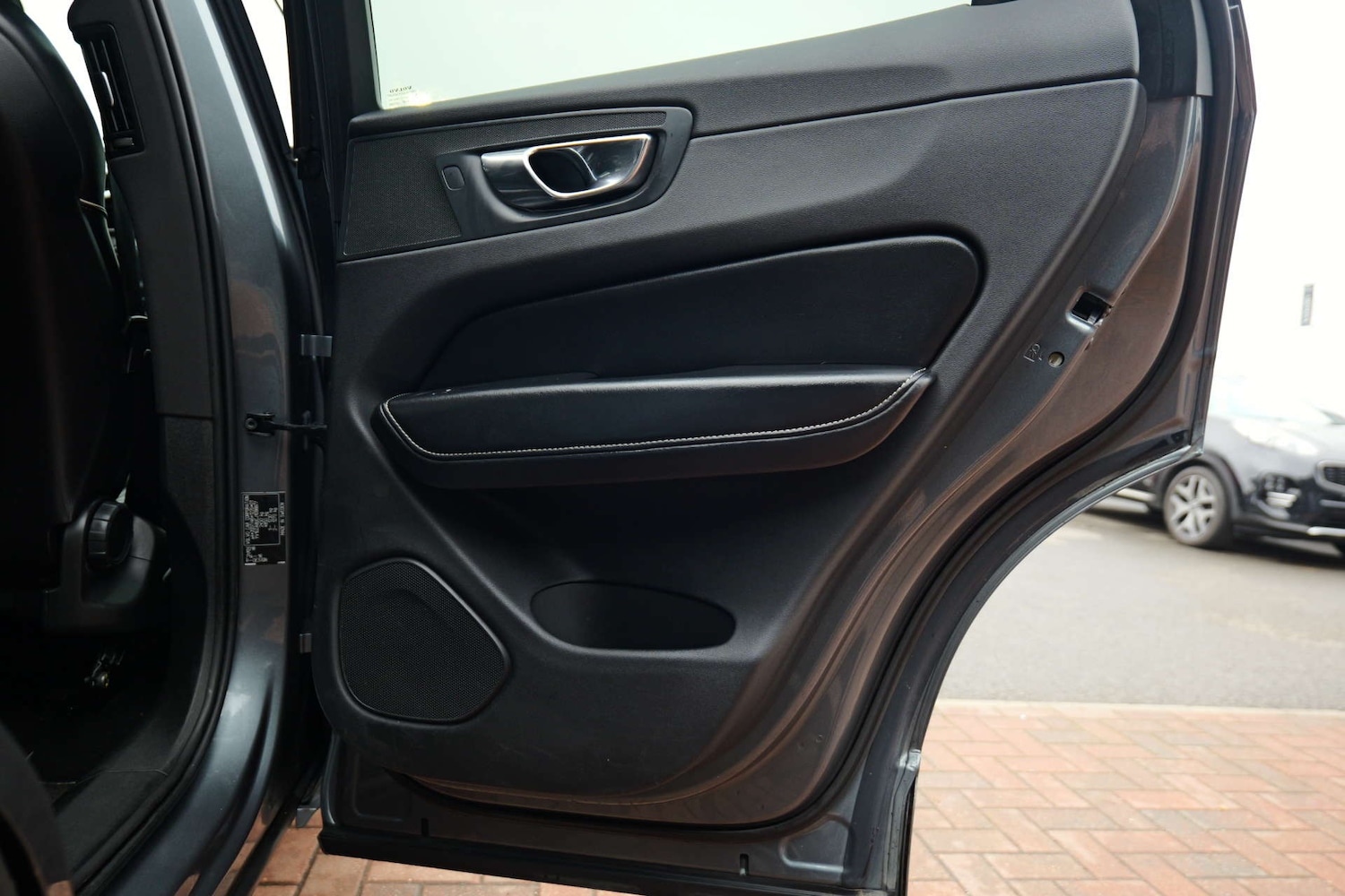 Used Volvo XC60 2018 for sale - 76505138: Photo 56