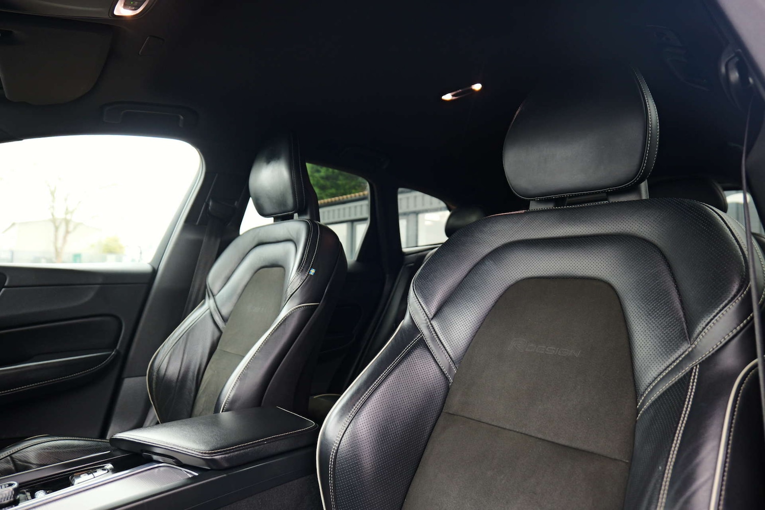 Used Volvo XC60 2018 for sale - 76505138: Photo 75