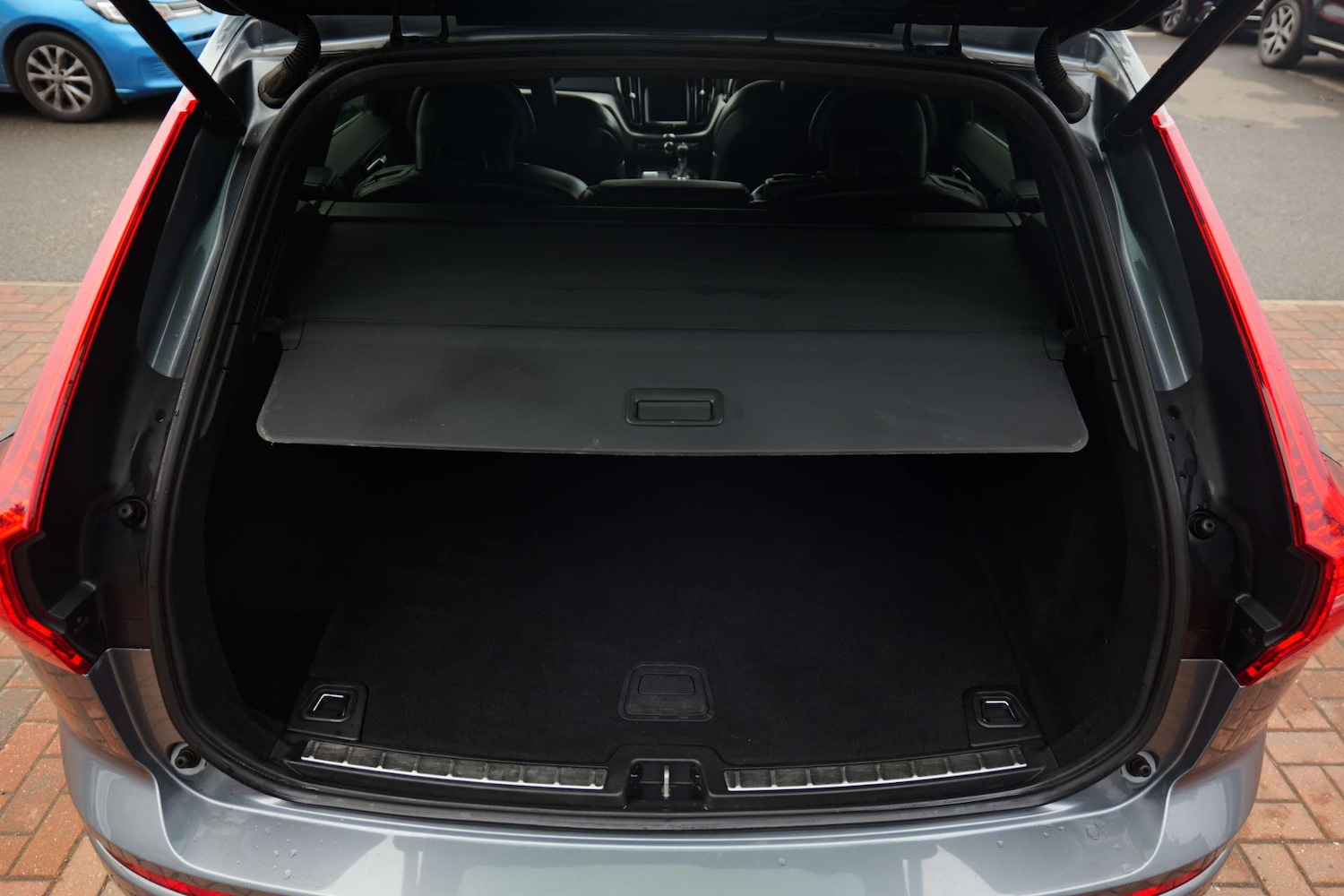 Used Volvo XC60 2018 for sale - 76505138: Photo 82