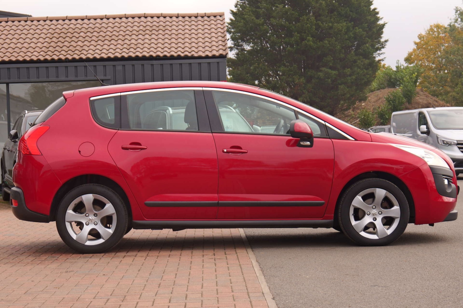 Used Peugeot 3008 2011 for sale - 75760921: Photo 14