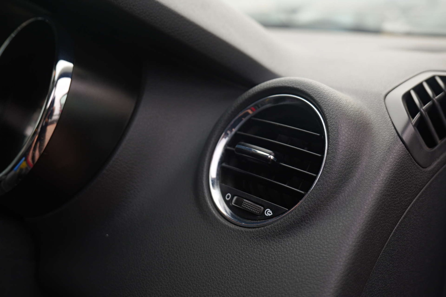 Used Peugeot 3008 2011 for sale - 75760921: Photo 37