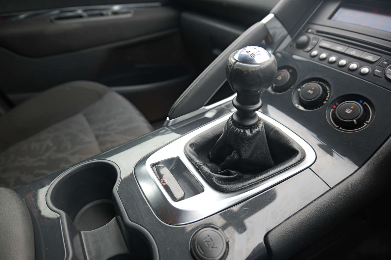 Used Peugeot 3008 2011 for sale - 75760921: Photo 52