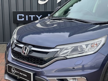 Used Honda CR-V 2018 for sale - 77690668: Photo