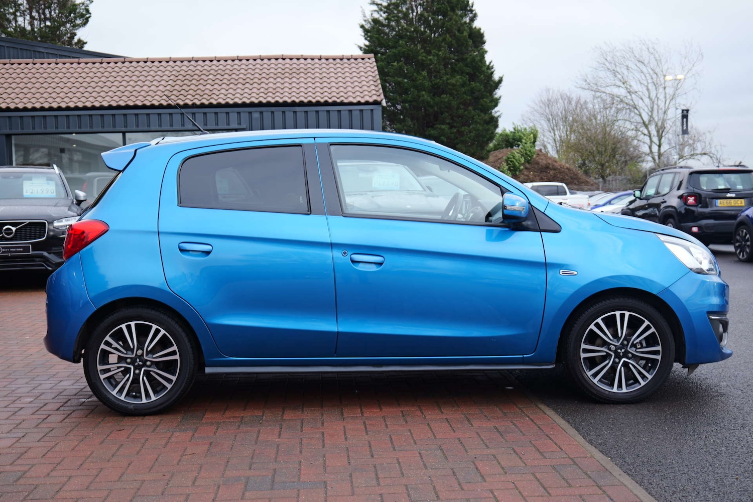 Used Mitsubishi Mirage 2017 for sale - 76709171: Photo 5