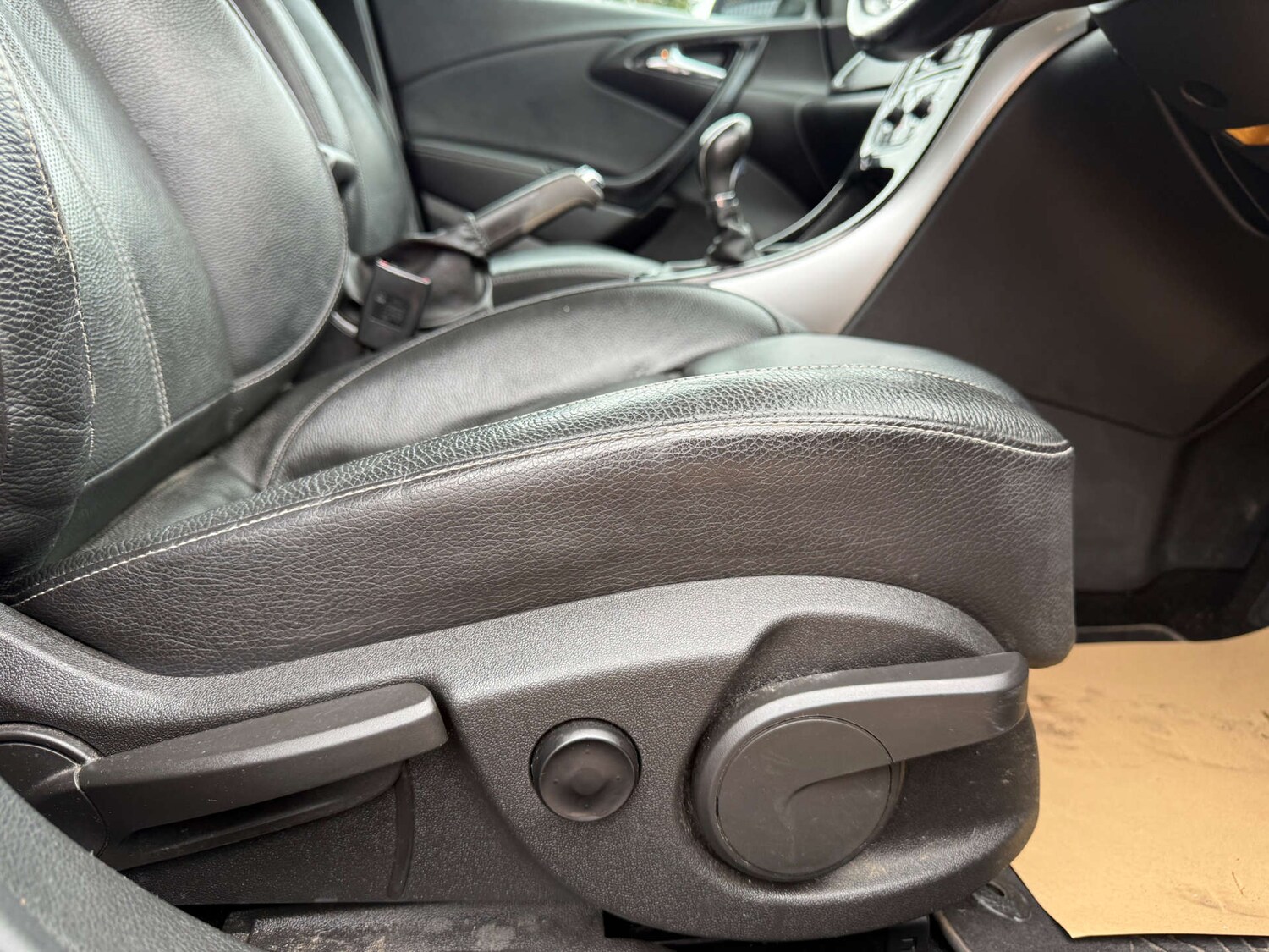 Used Vauxhall Astra 2015 for sale - 76102735: Photo 48