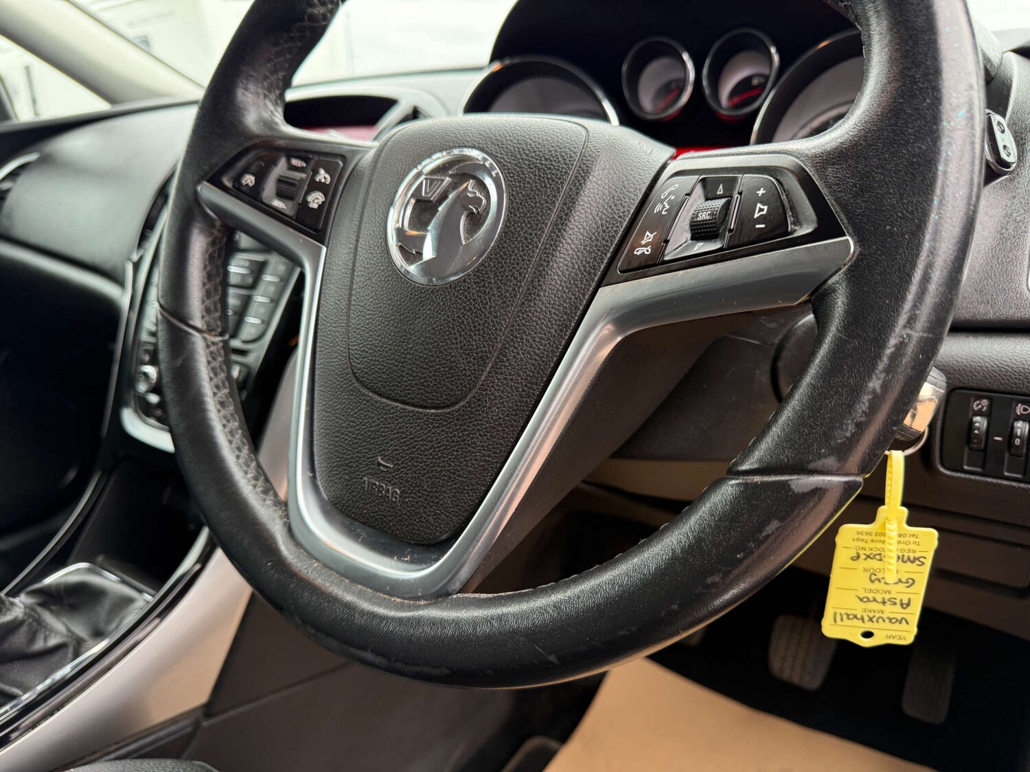 Used Vauxhall Astra 2015 for sale - 76102735: Photo 49