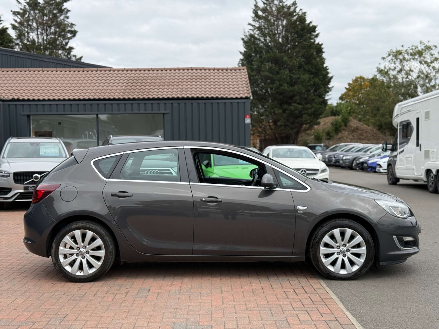 Used Vauxhall Astra 2015 for sale - 76102735: Photo 5