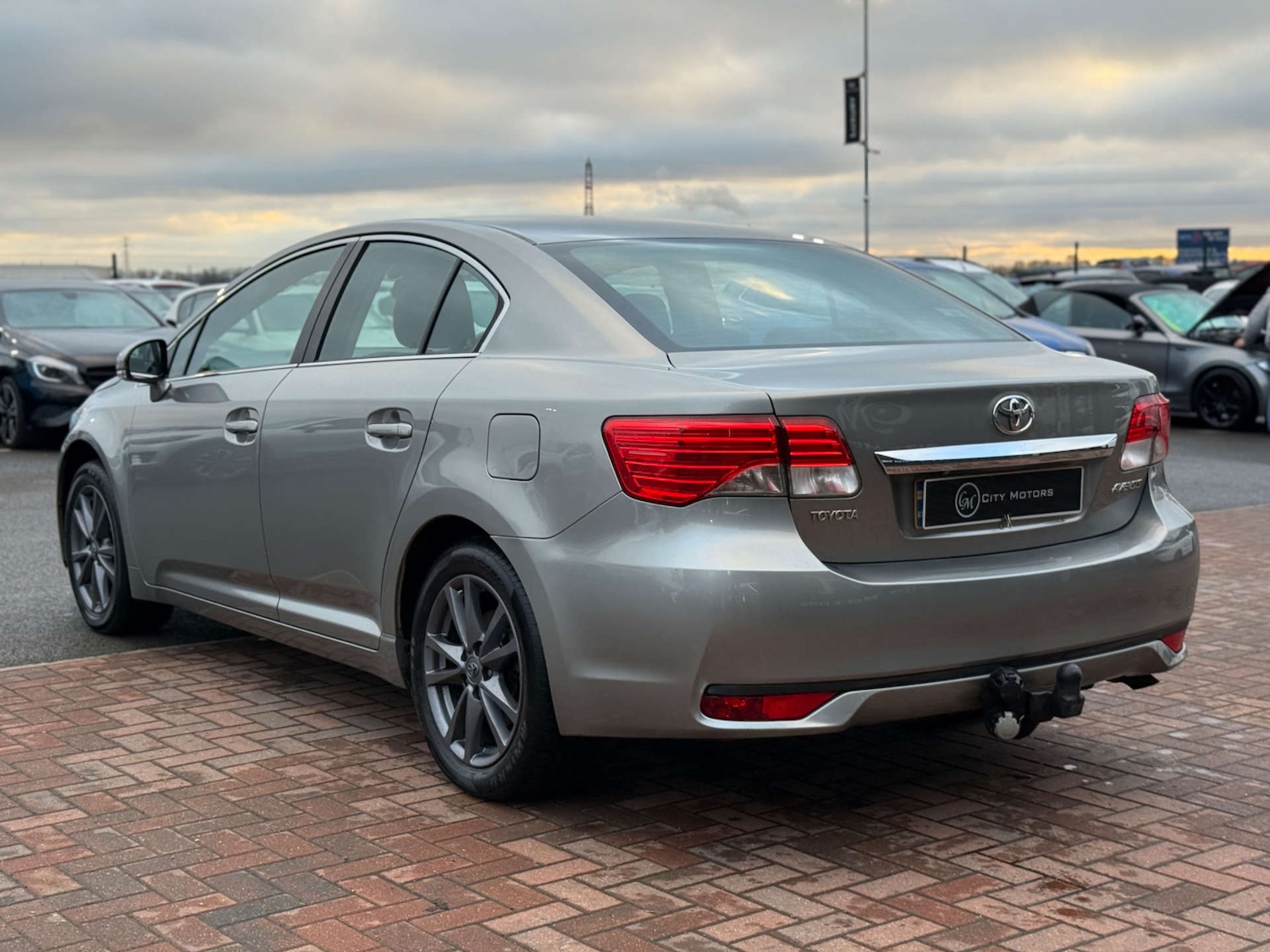 Used Toyota Avensis 2012 for sale - 77022548: Photo 11