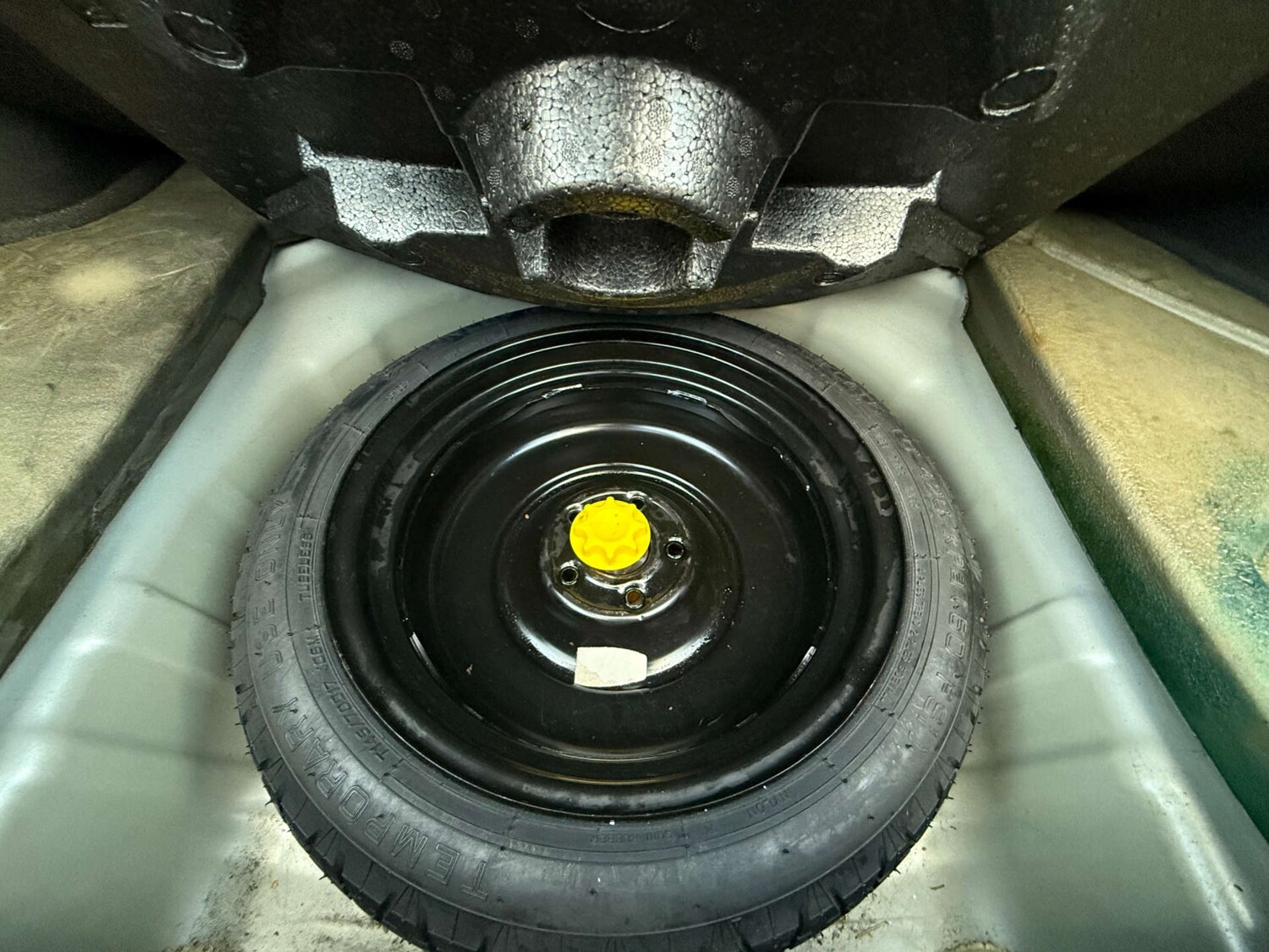 Used Toyota Avensis 2012 for sale - 77022548: Photo 22