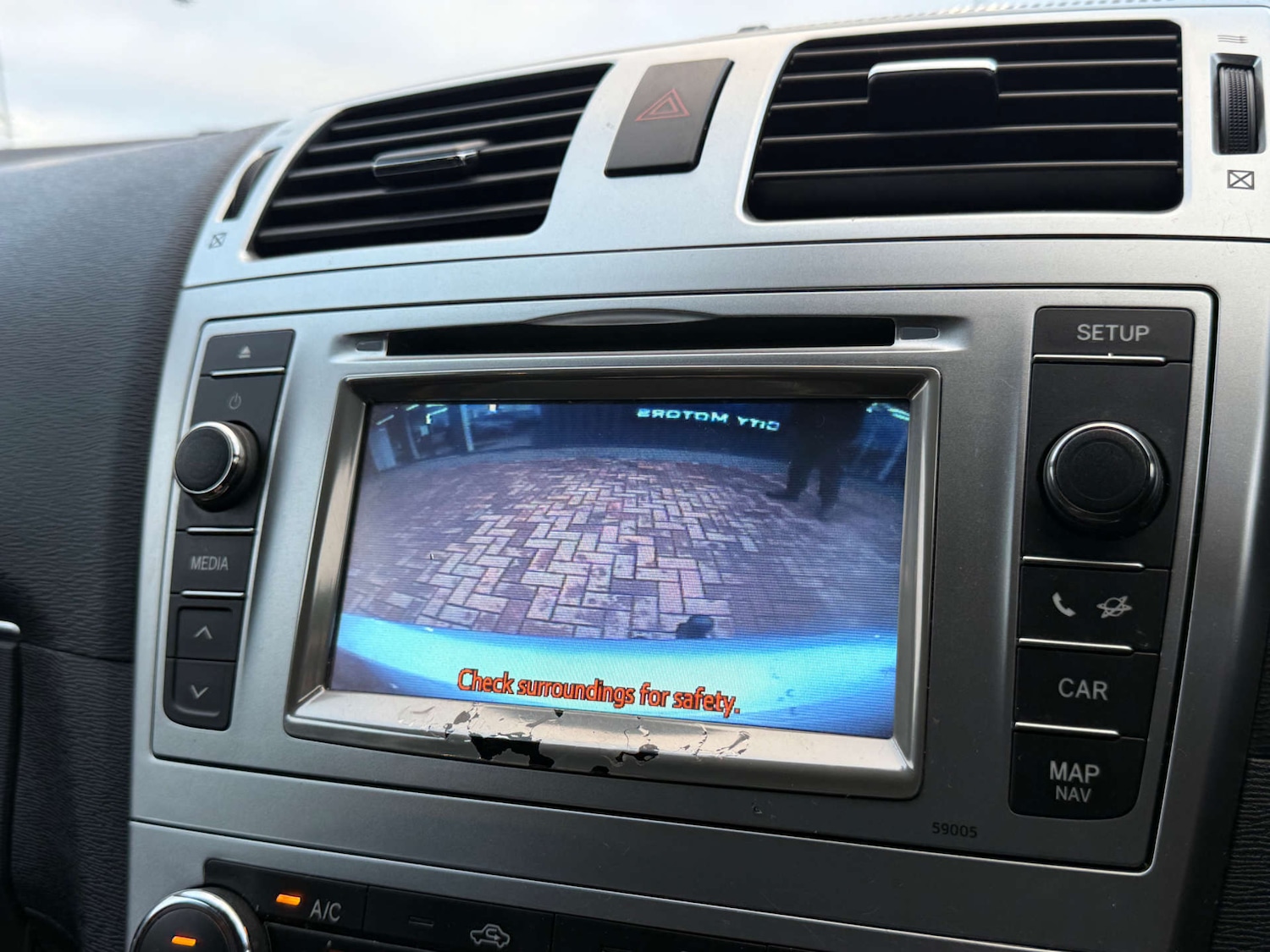 Used Toyota Avensis 2012 for sale - 77022548: Photo 32