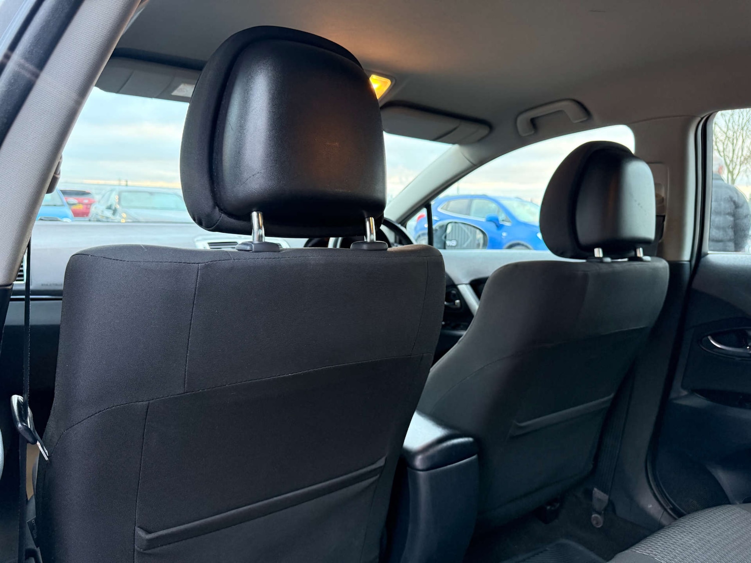 Used Toyota Avensis 2012 for sale - 77022548: Photo 41