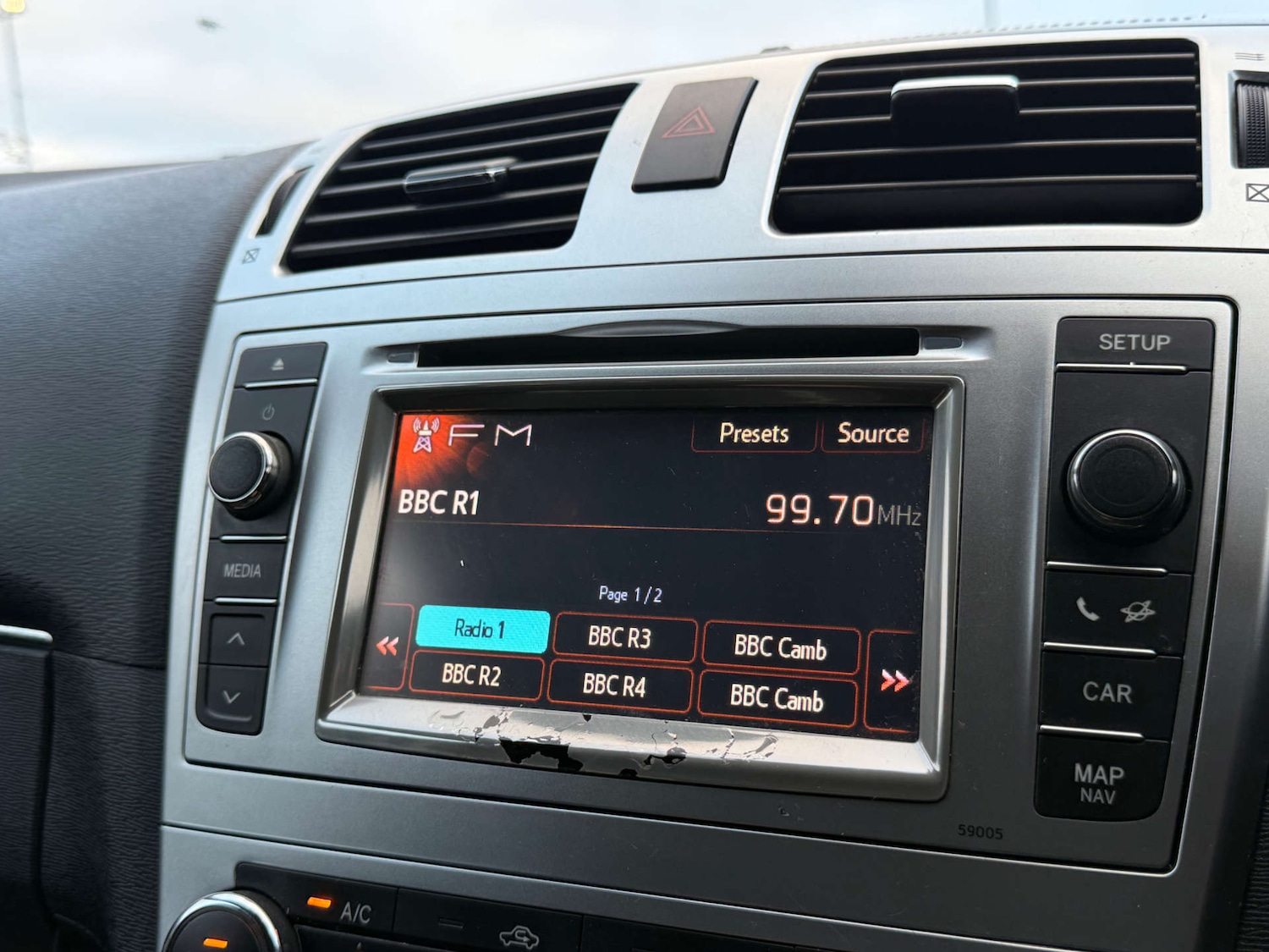 Used Toyota Avensis 2012 for sale - 77022548: Photo 71