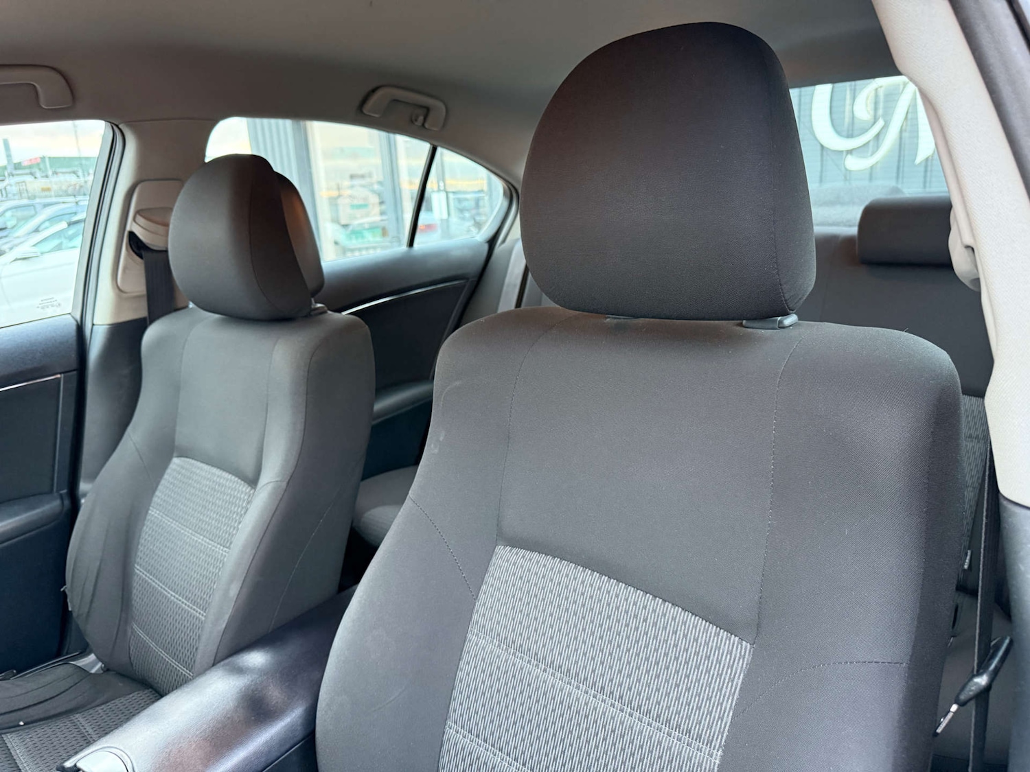 Used Toyota Avensis 2012 for sale - 77022548: Photo 93