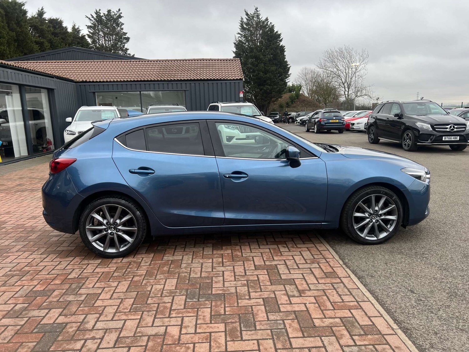 Used Mazda Mazda3 2017 for sale - 77504087: Photo 14