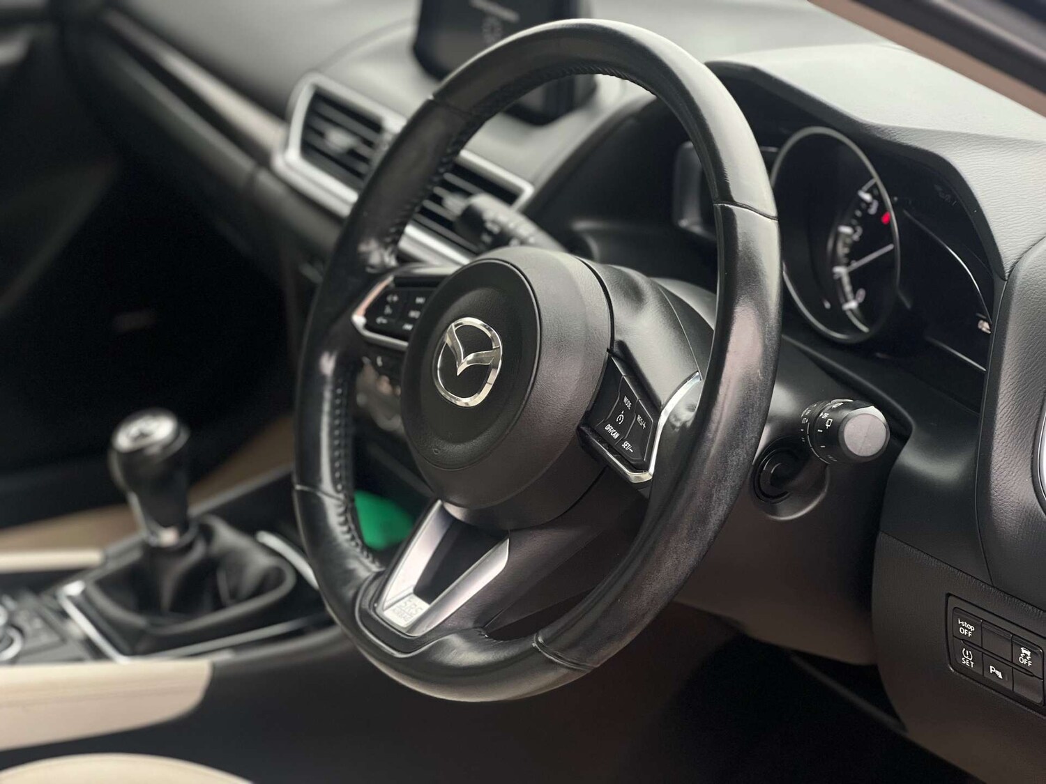 Used Mazda Mazda3 2017 for sale - 77504087: Photo 22