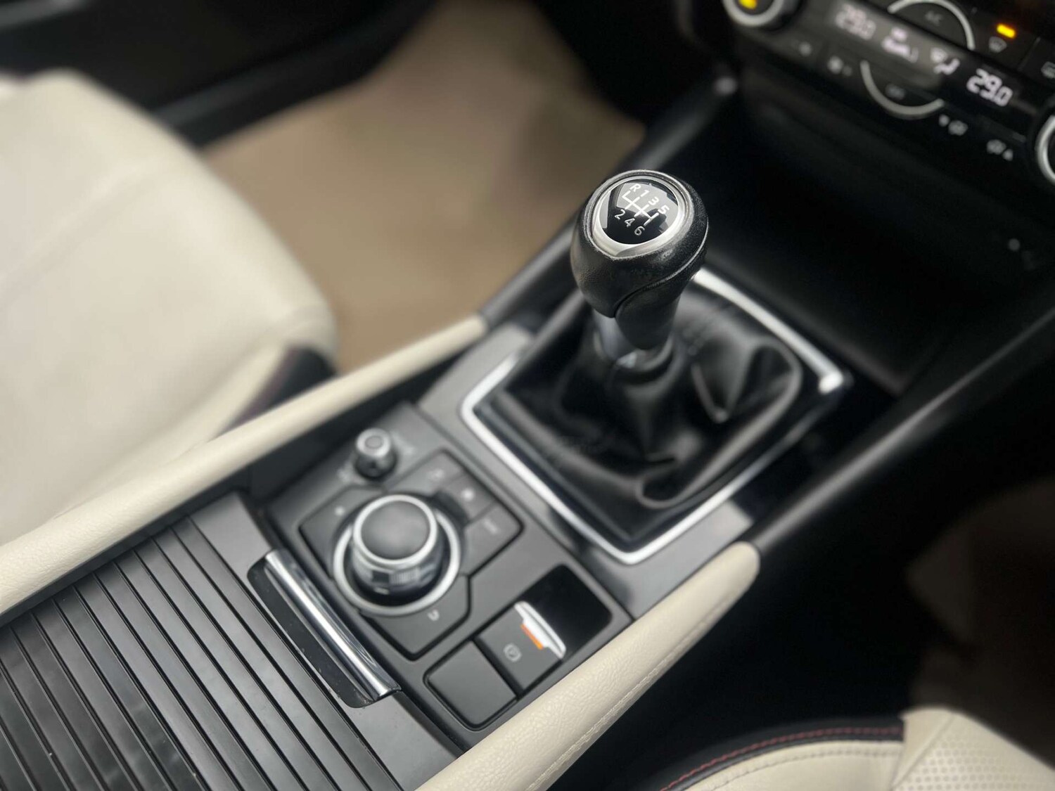 Used Mazda Mazda3 2017 for sale - 77504087: Photo 23