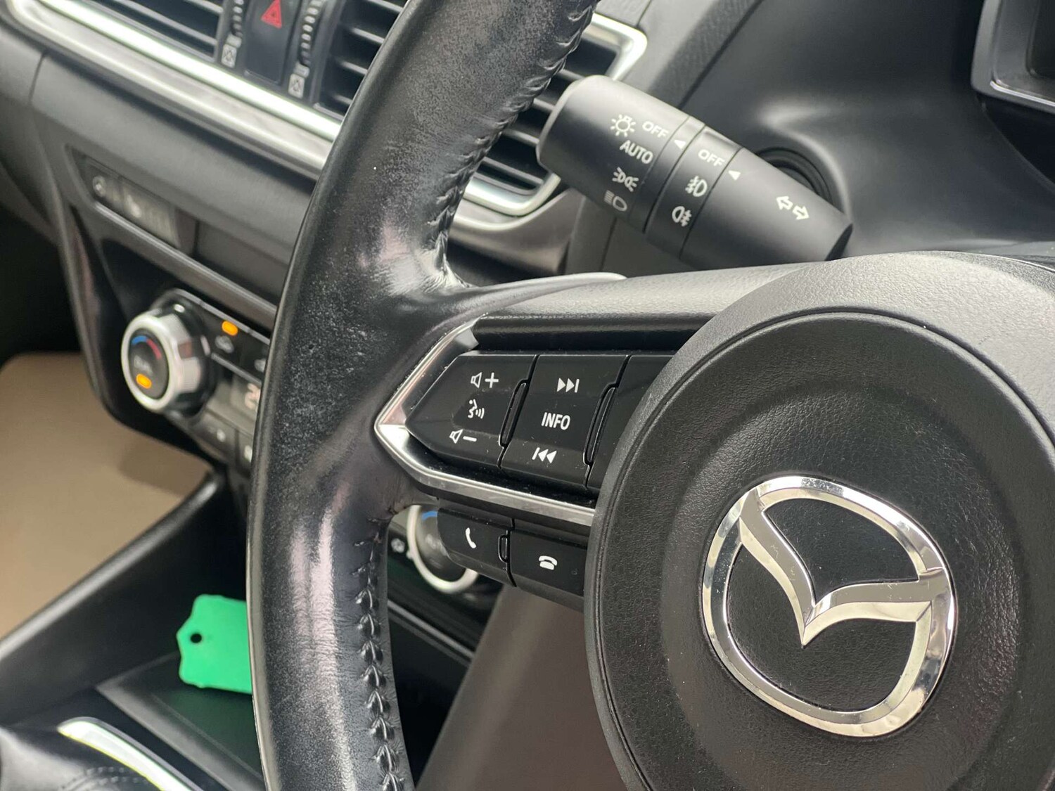 Used Mazda Mazda3 2017 for sale - 77504087: Photo 24