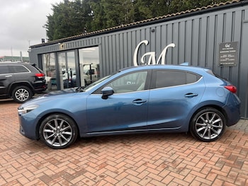 Used Mazda Mazda3 2017 for sale - 77504087: Photo