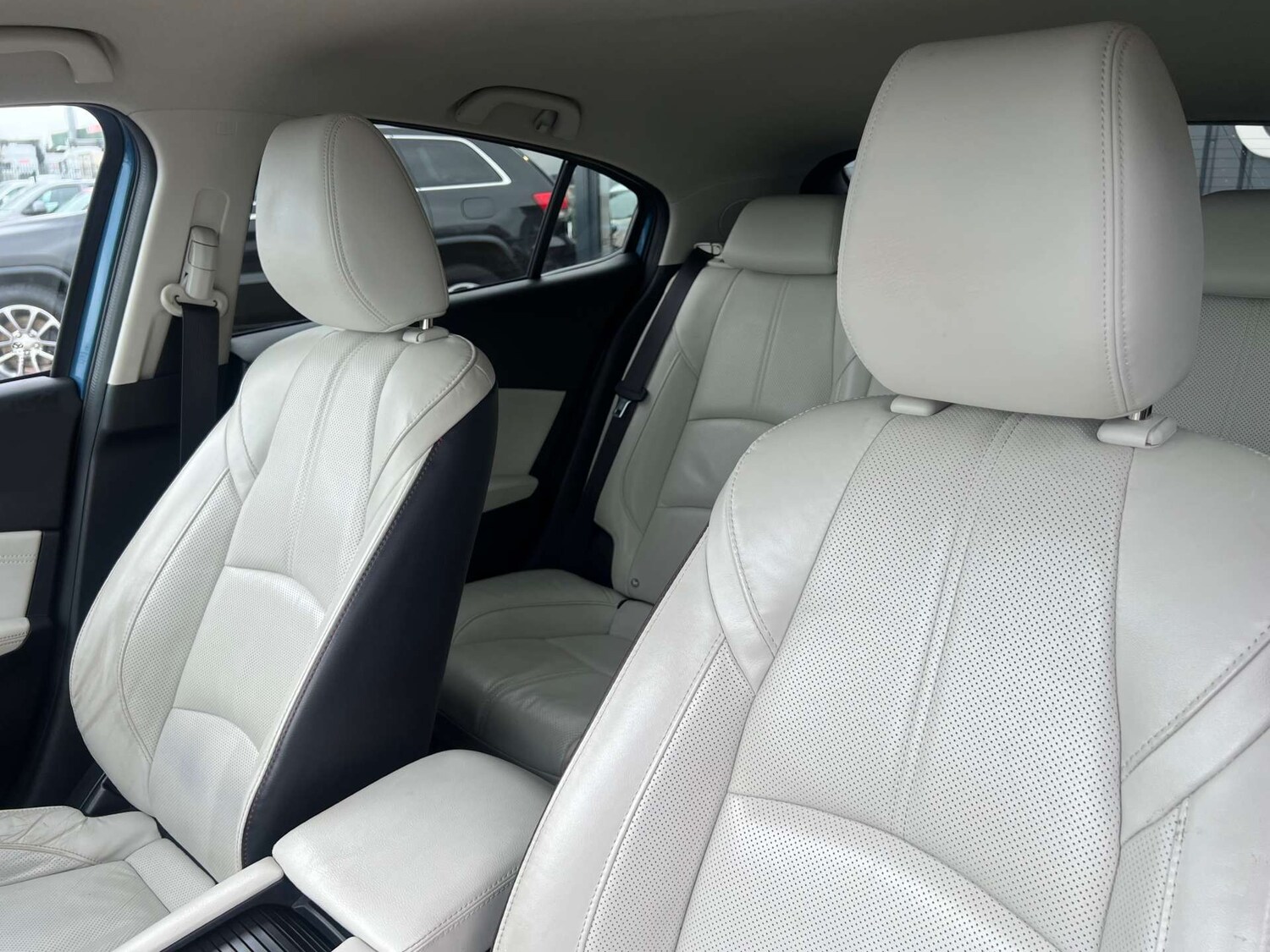 Used Mazda Mazda3 2017 for sale - 77504087: Photo 45