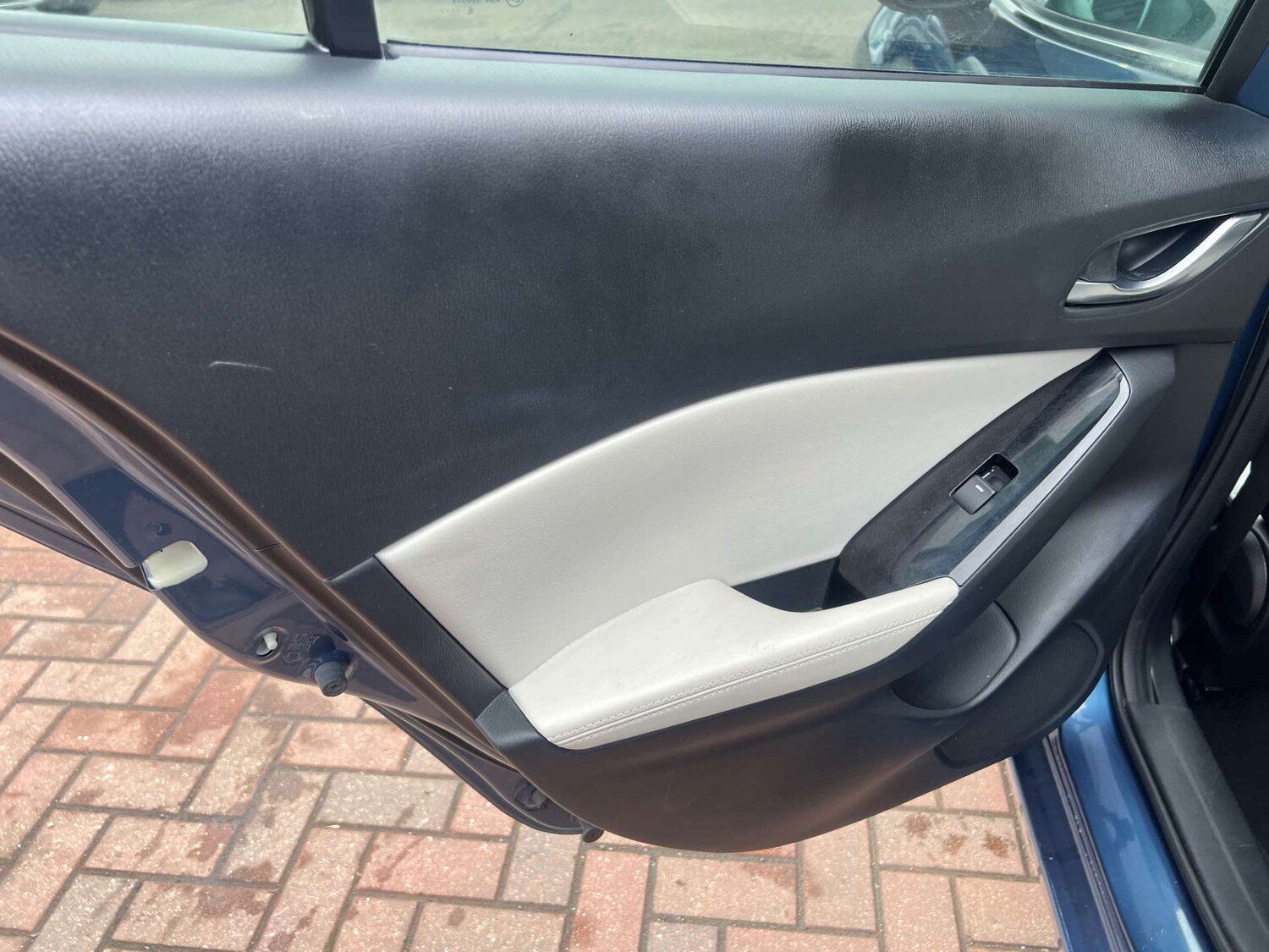 Used Mazda Mazda3 2017 for sale - 77504087: Photo 50