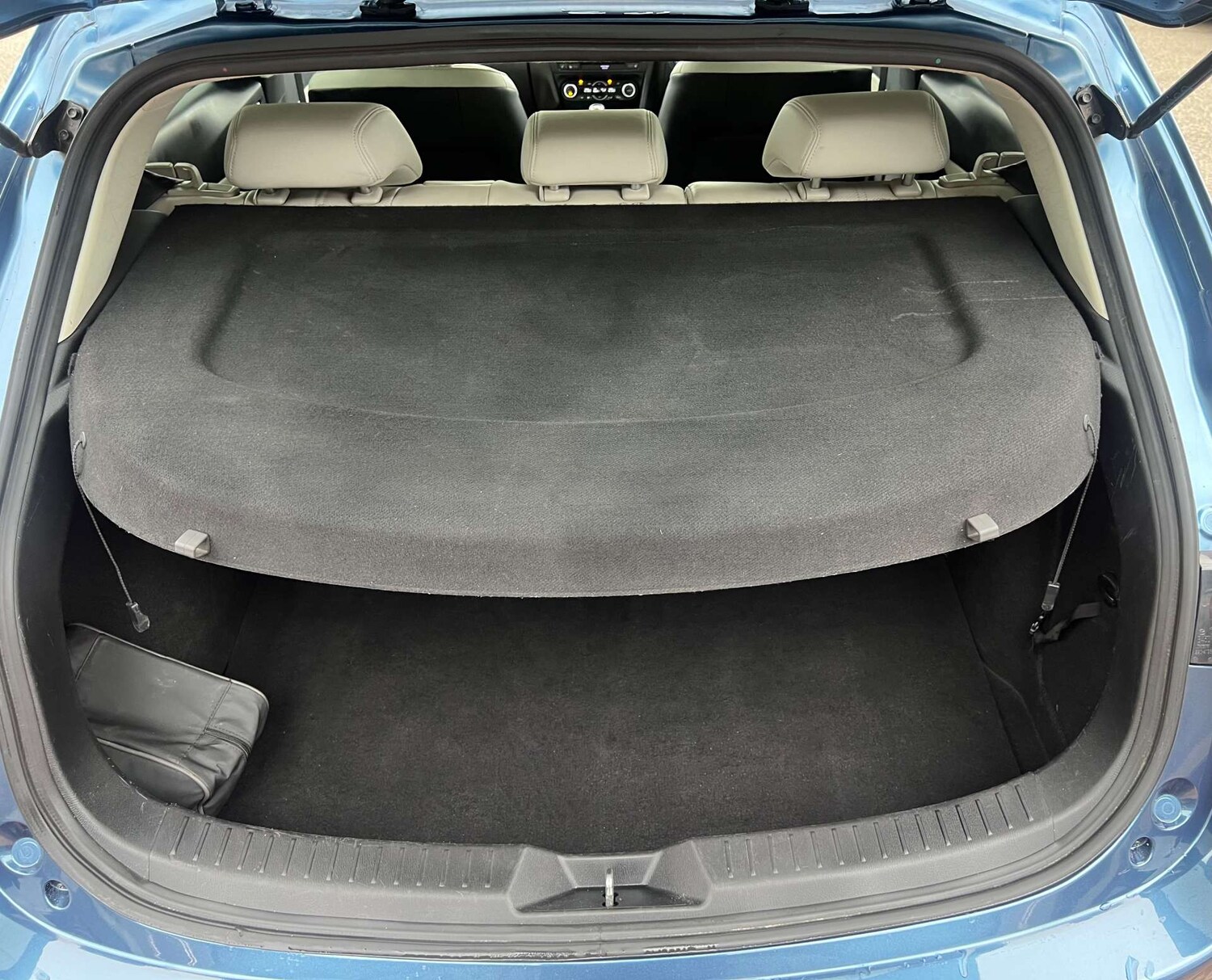 Used Mazda Mazda3 2017 for sale - 77504087: Photo 53