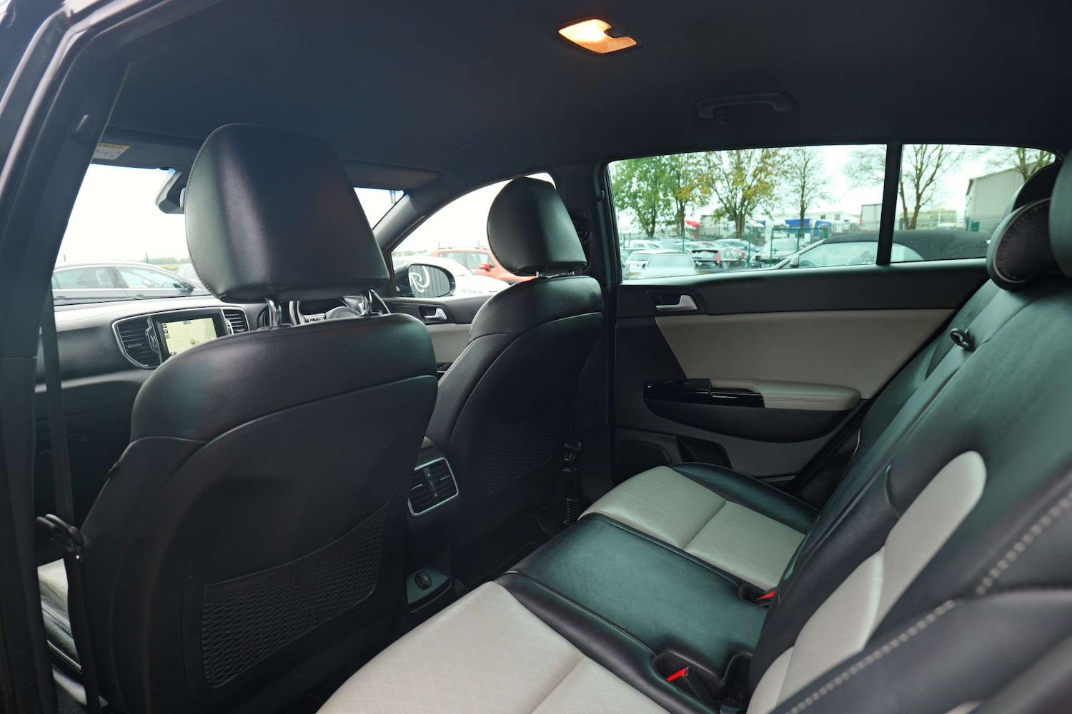 Used Kia Sportage 2016 for sale - 76384139: Photo 64