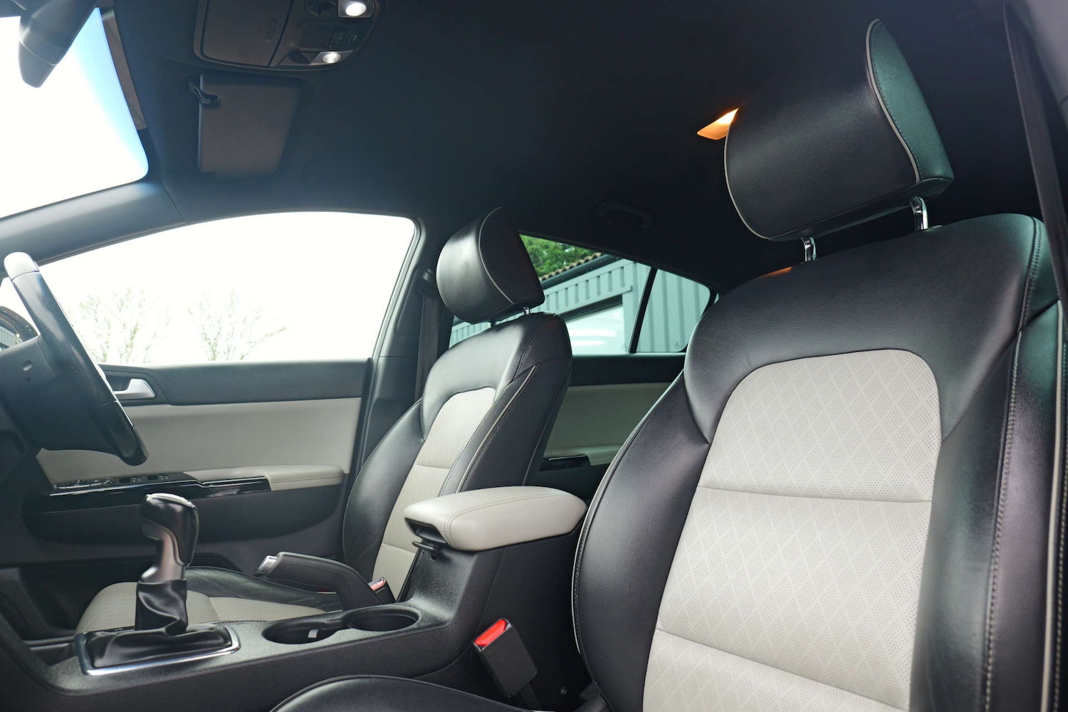 Used Kia Sportage 2016 for sale - 76384139: Photo 74