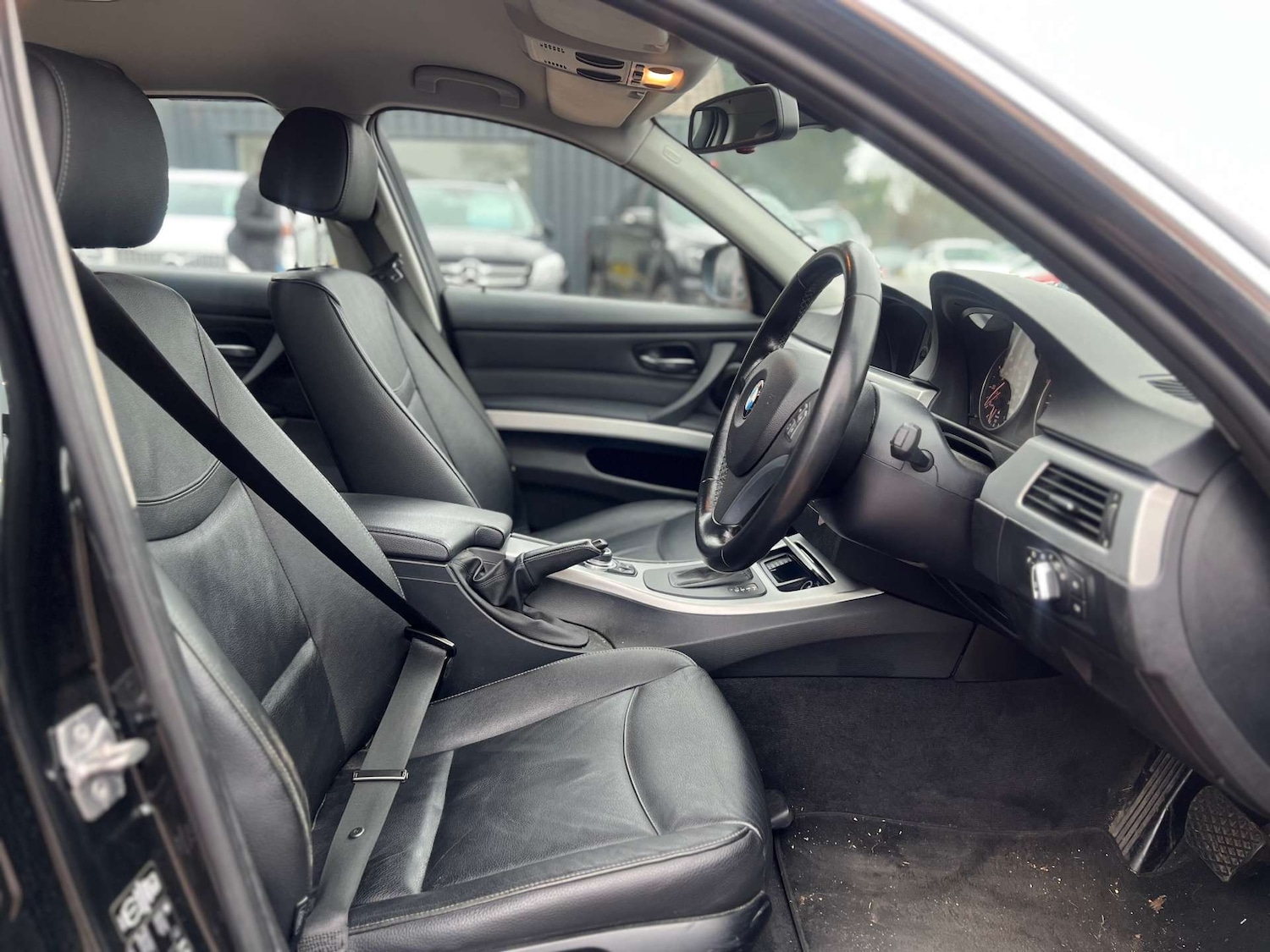 Used BMW 3 Series 2011 for sale - 77542697: Photo 16