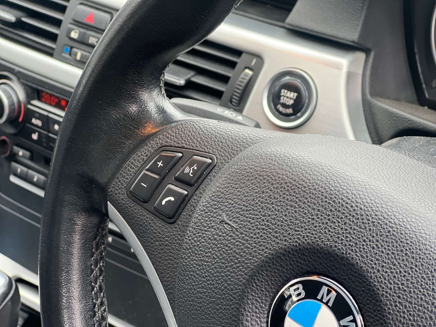 Used BMW 3 Series 2011 for sale - 77542697: Photo 23