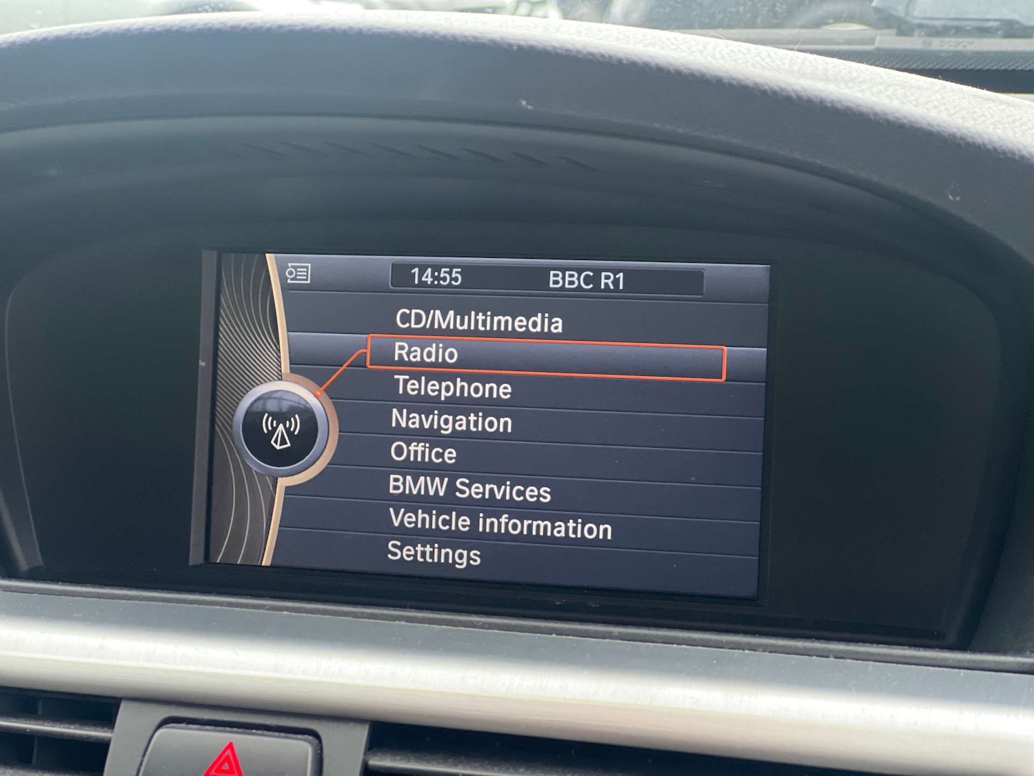 Used BMW 3 Series 2011 for sale - 77542697: Photo 31