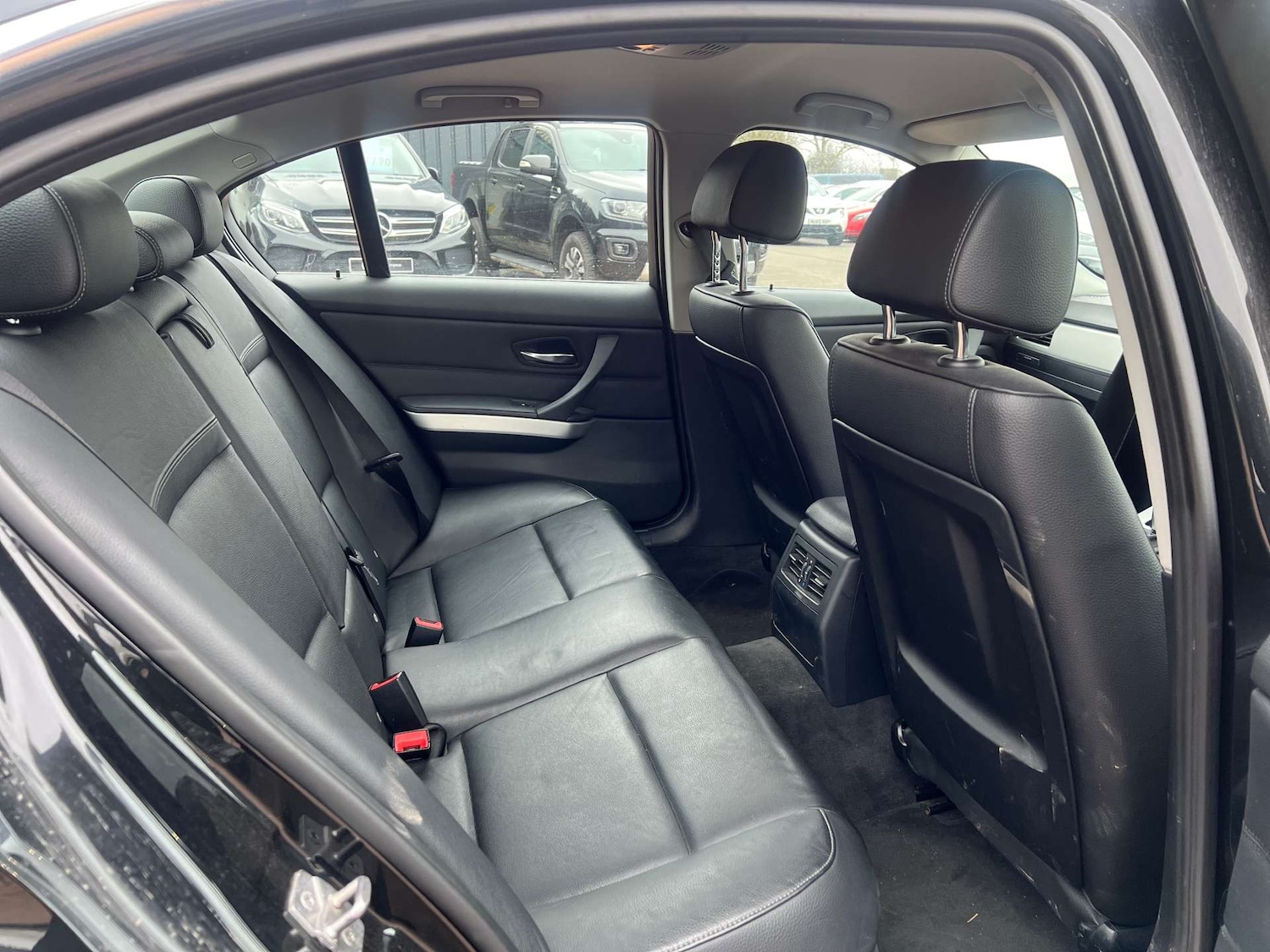 Used BMW 3 Series 2011 for sale - 77542697: Photo 33