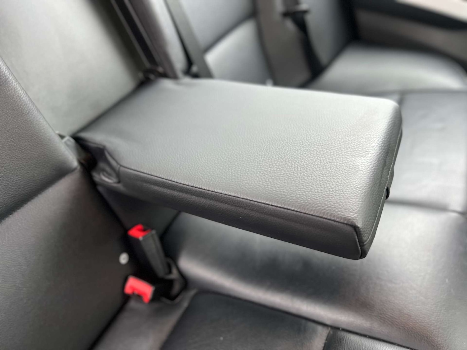 Used BMW 3 Series 2011 for sale - 77542697: Photo 38