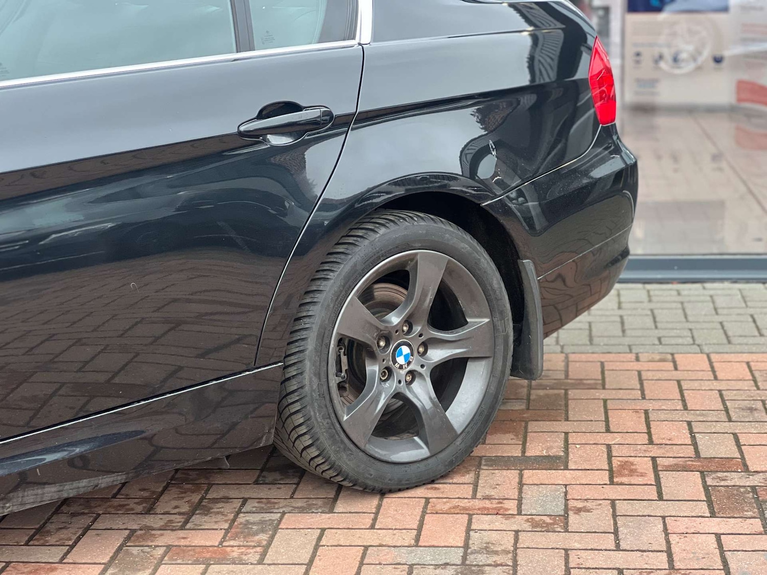 Used BMW 3 Series 2011 for sale - 77542697: Photo 49