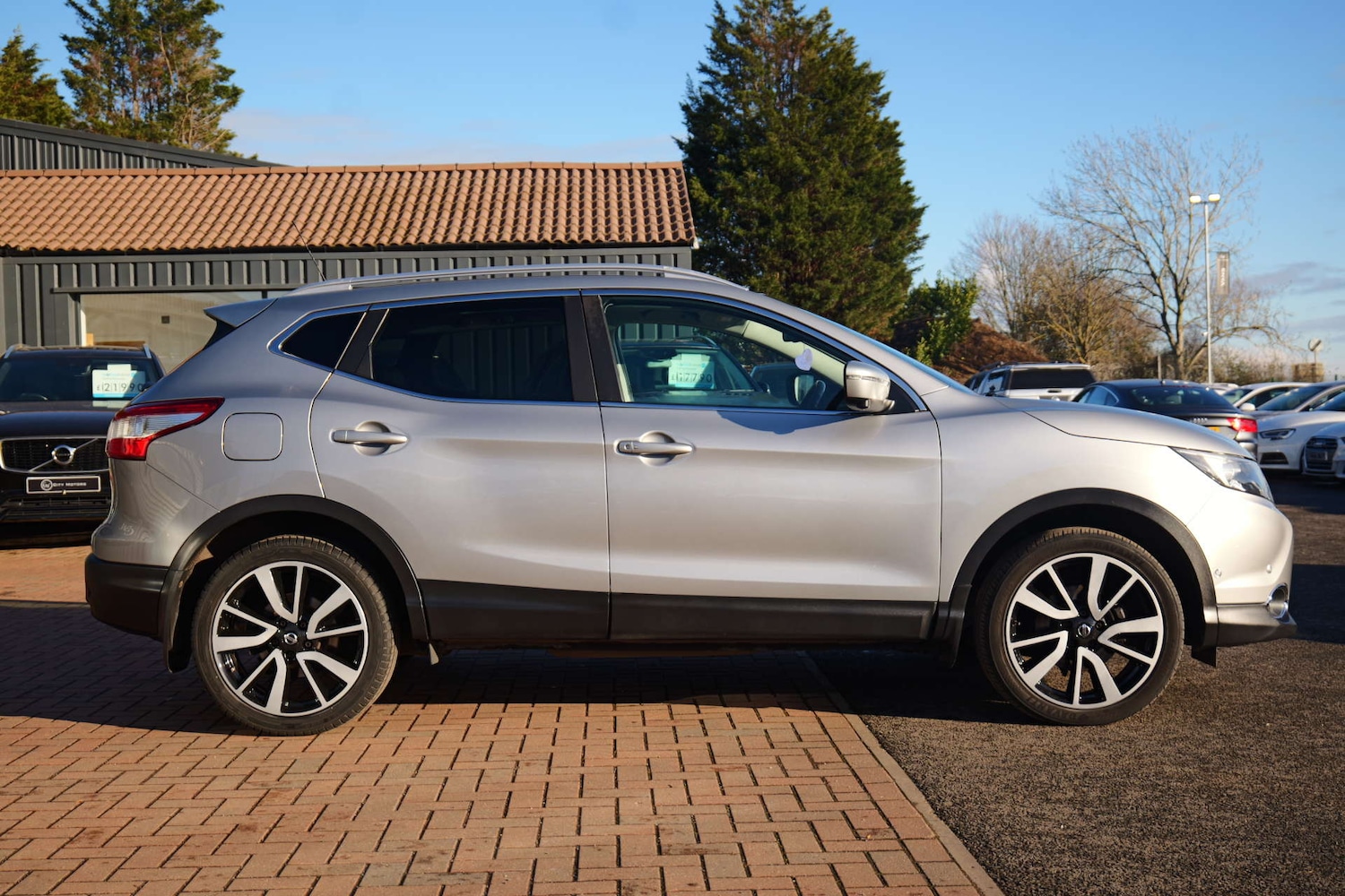 Used Nissan Qashqai 2016 for sale - 76693614: Photo 5