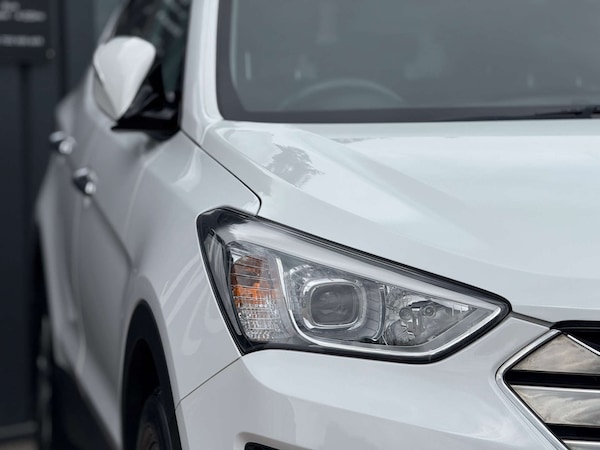 Used Hyundai Santa Fe 2012 for sale - 76287442: Photo 11